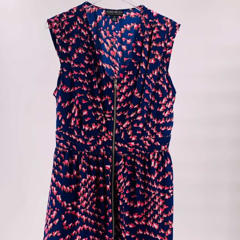 FOREVER 21 Zipper front dress